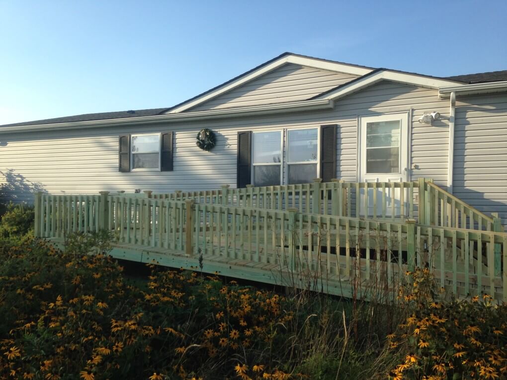 deck wheelchair accessible